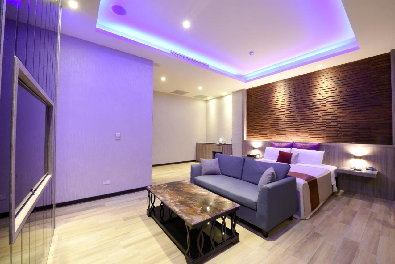 Purple Rainbow Motel Taipei Luaran gambar