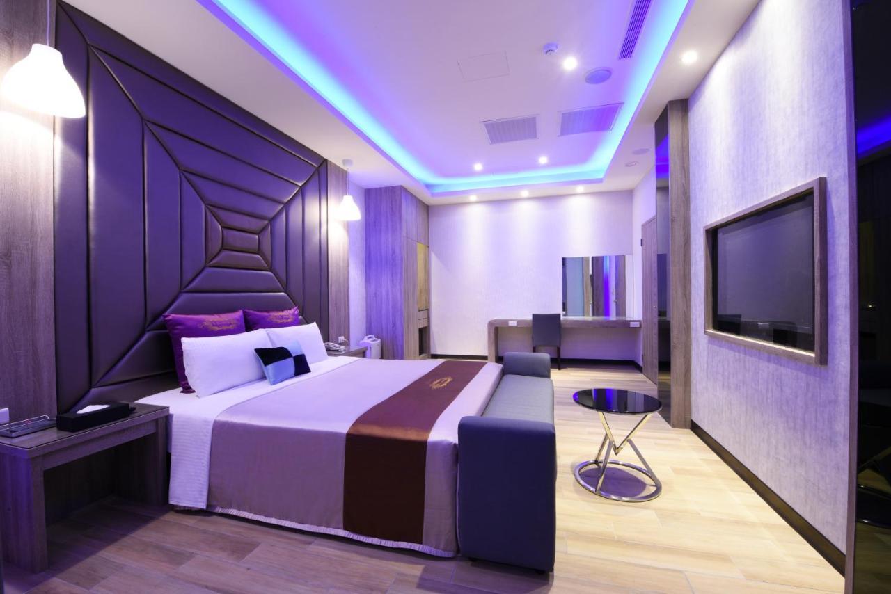 Purple Rainbow Motel Taipei Luaran gambar